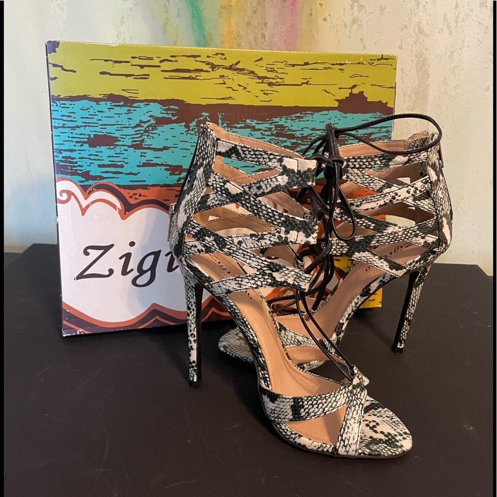 Zigi Soho snakeskin print heels